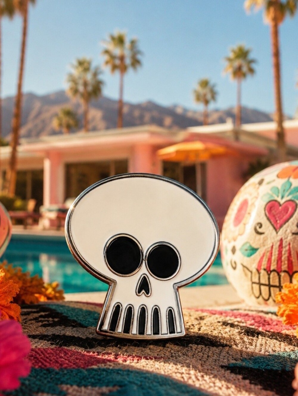 SHAG Josh Agle Skull Cloisonne Enamel Pin Palm Springs Artist 2014 NIP Rare - Picture 2 of 14